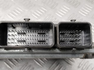 Блок управления двигателем, ориг. номер 237104833R, Renault Megane 2013-2016
