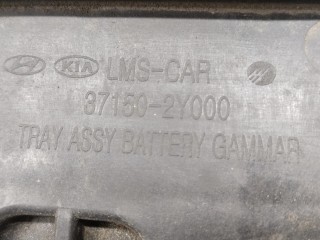 Полка аккумулятора, ориг. номер 37150-2Y000, Kia Sportage 2008-2010