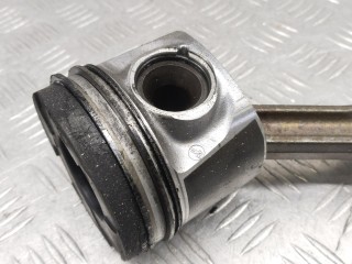 Поршень, Volvo XC90 2006-2014