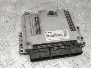 Блок управления двигателем, ориг. номер 237106319R, Renault Kadjar 2015-2018