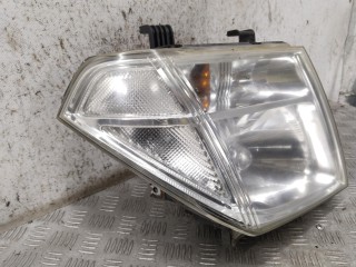 Фара правая, Nissan Navara 2001-2007