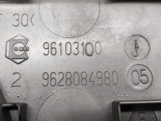 Воздухозаборник, ориг. номер 9628084980, Citroen C5 2000-2004
