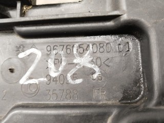 Полка аккумулятора, ориг. номер 9676054080, Peugeot 208 2012-2016