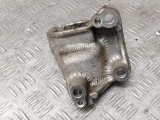 Кронштейн полуоси, ориг. номер 9680276880, Peugeot 308 2011-2015