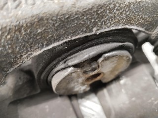 Суппорт передний левый, Citroen C5 2000-2004