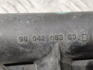 Фланец (тройник) системы охлаждения, ориг. номер 9804208380, Peugeot 308 2011-2015