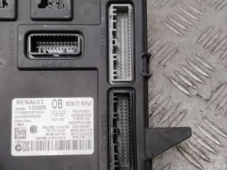 Блок комфорта, ориг. номер 284B11258R, Renault Grand Scenic 2016-2020