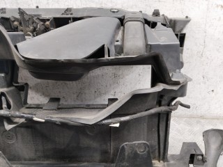 Передняя панель крепления облицовки (телевизор), Renault Scenic 2016-2022