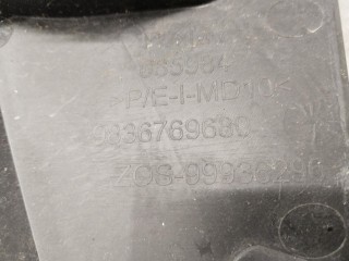 Кронштейн крепления бампера переднего, ориг. номер 9836769680, Peugeot 5008 2020-2024