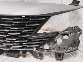 Решетка радиатора, ориг. номер 9836828477, Peugeot 5008 2020-2024