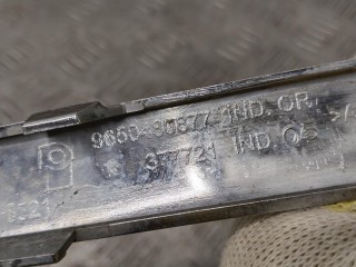 Молдинг бампера заднего, ориг. номер 9650480877, Citroen Xsara Picasso 2004-2010