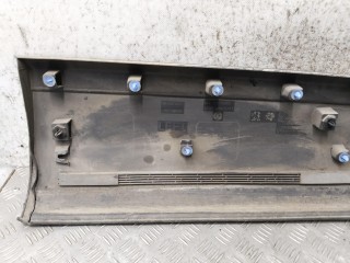 Молдинг двери передней левой, ориг. номер 9811674377, Peugeot 5008 2020-2024