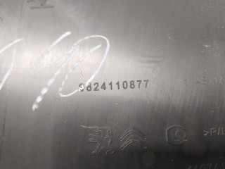 Пластик салона, ориг. номер 9824110877, Peugeot 5008 2020-2024