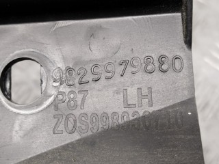 Кронштейн крепления бампера заднего, ориг. номер 9829979880, Peugeot 5008 2020-2024