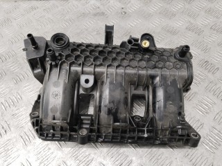 Коллектор впускной, ориг. номер 9842272880, Peugeot 5008 2020-2024