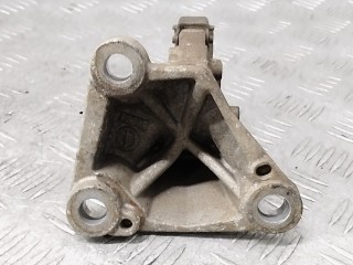 Кронштейн полуоси, ориг. номер 8200644578, Renault Scenic 2009-2012
