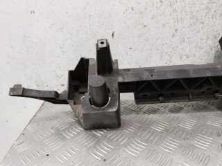 Кронштейн крепления замка капота, ориг. номер 9670786980, Peugeot 3008 2009-2013