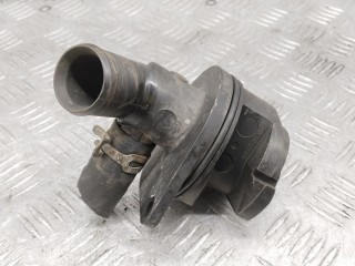 Фланец (тройник) системы охлаждения Peugeot 206 2002-2009, 1.4 л, 9640868280