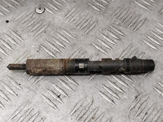Форсунка, ориг. номер 166000897R, Renault Logan 2009-2016