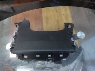 Подушка безопасности ног Вод., ориг. номер 7030A31752, Mitsubishi Outlander 3 2012-2015