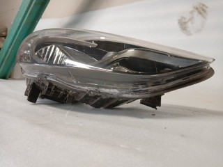Фара галоген, ориг. номер 921023X, Hyundai Elantra 2006-2011