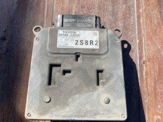 Блок розжига lеd фары, ориг. номер 8990833030, Toyota Camry 2017-2021