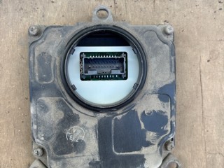 Блок розжига lеd фары, ориг. номер 8990833030, Toyota Camry 2017-2021