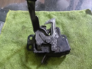 Замок капота Honda Civic 8, 74120SMGE01
