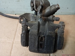 Суппорт тормозной, ориг. номер 43018SNAA10, 344709, 0375CL7R, 0375FKR, 0376CF3R, 108083, 108103, 108144, 108204, 108369, 108463, 27050054, 401678, 43038, 58166, 77A1162, 77A1579, 77A2284, 77A3188, BC0037, BC0048, BC2078, BC4037, BC4405, BC6029, BC6045, BP28397, BR0465, CRK1209, DVBRE877, GIJ19021, GIL06792, GIL06804, MAG0388RK, R801473SP0000, TCG1346, TG43235S84A51, TG43262S84A51, TP54, X80B0039, 00X27358, 100A27146, 116CE2511, 13104390, 17198, 193298, 19B3298, 2126172, 43018SNAA11, 45SKV834, 730292, 777X2178200, 777X31639, 77AK2115, ASB24008, BCQ706E, BNZ1277ZW, CP295, DRA20808, FRC11839, HZTHD017, J3224026, N1A16658, N55L26763, PQ1600408, QF11F00201, SGC7350, ST43018SNAA10, Z82360R, Honda Civic 8