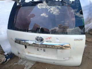 Крышка багажника, ориг. номер 6700560L30, Toyota Land Cruiser Prado 2013-2017