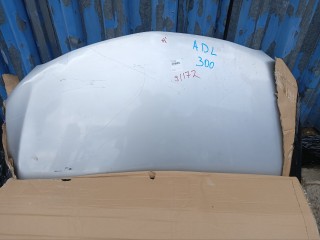 Капот, ориг. номер 5330112A20, FCU55046XXX, FCU77067XXX, SDSHSL, SDSHSXL, 1045SYTA038G002, 1109E, 1ATC0020, 5330102170, 5330102180, 811703, 99B97A, DCT00034BKX, DCT00046BKX, DCT00054BKX, GD1109E, GD99B97A, NBA2417110, NMTY08KLL01, OEM0137KPT, PAH1001, PTY20158B, STTY290150, SYTA038G002, TCG00714B, TO344011, TY0G01A, TY1607, TY20158B, TY28101501000, TY44080BA, TYCRL06331, TYL03040304, Toyota Corolla 2002-2007