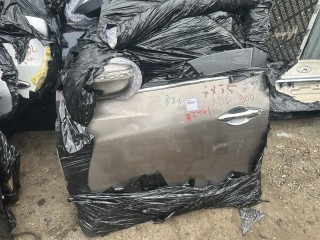 Дверь Hyundai ix35 2009-2013, 760032Y000