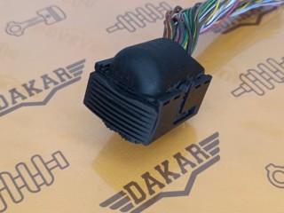 Разъём блока управления двигателем, ориг. номер 8K0906379, Audi A4 2007-2012