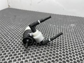 Насос (моторчик) омывателя стекла, ориг. номер 84409812, Buick Encore GX 2019-2023