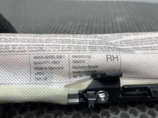 Подушка безопасности сиденья правая, ориг. номер 7P0880242, Porsche Cayenne 2010-2014