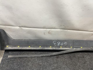 Накладка на порог правая, ориг. номер 84088951, Chevrolet Equinox 3 2017-2021