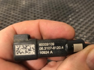 Датчик ABS задний правый, ориг. номер 60009109, Buick Encore GX рест 2023-2026