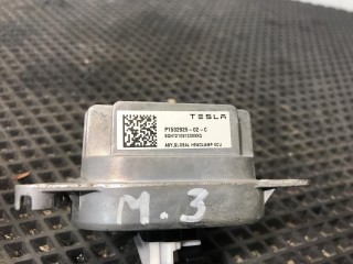 блок розжига ксенона, Tesla Model 3 2017-2021