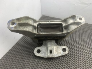 Подушка крепления двигателя, ориг. номер 84322223, Chevrolet Equinox 3 2017-2021