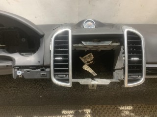 панель передняя салона (торпедо), Porsche Cayenne 2010-2014