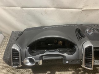 панель передняя салона (торпедо), Porsche Cayenne 2010-2014