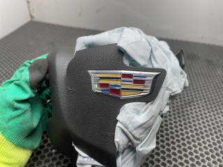 Подушка безопасности водителя, ориг. номер 84398330, Cadillac XT4 2018-2023