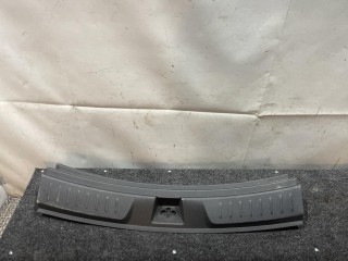 пластик багажника, ориг. номер 42484908, Chevrolet TrailBlazer 2016-2022