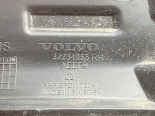 рамка фары противотуманной правая, ориг. номер 32234955RH, Volvo XC60 2 рест