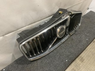 Решетка радиатора, Volvo XC60 2 рест
