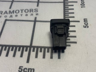 Кнопка открытия багажника, Ford Fusion