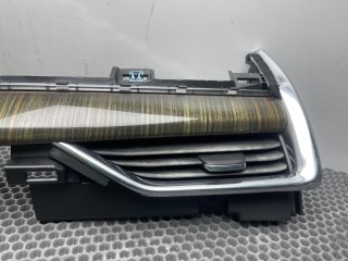 Дефлектор обдува салона, ориг. номер 84546022, Cadillac XT4 2018-2023