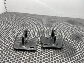 замок капота Audi Q3 2018-2026, 81A823185A