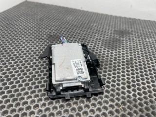 Камера переднего обзора GMC Terrain 2 рест, 85554473