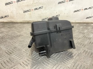 бачок гидроусилителя, ориг. номер 30680304, Volvo XC90 2002-2006